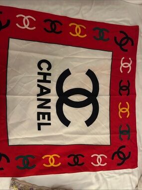 CHANEL Red, Black and White Interlocking CC Border Scarf